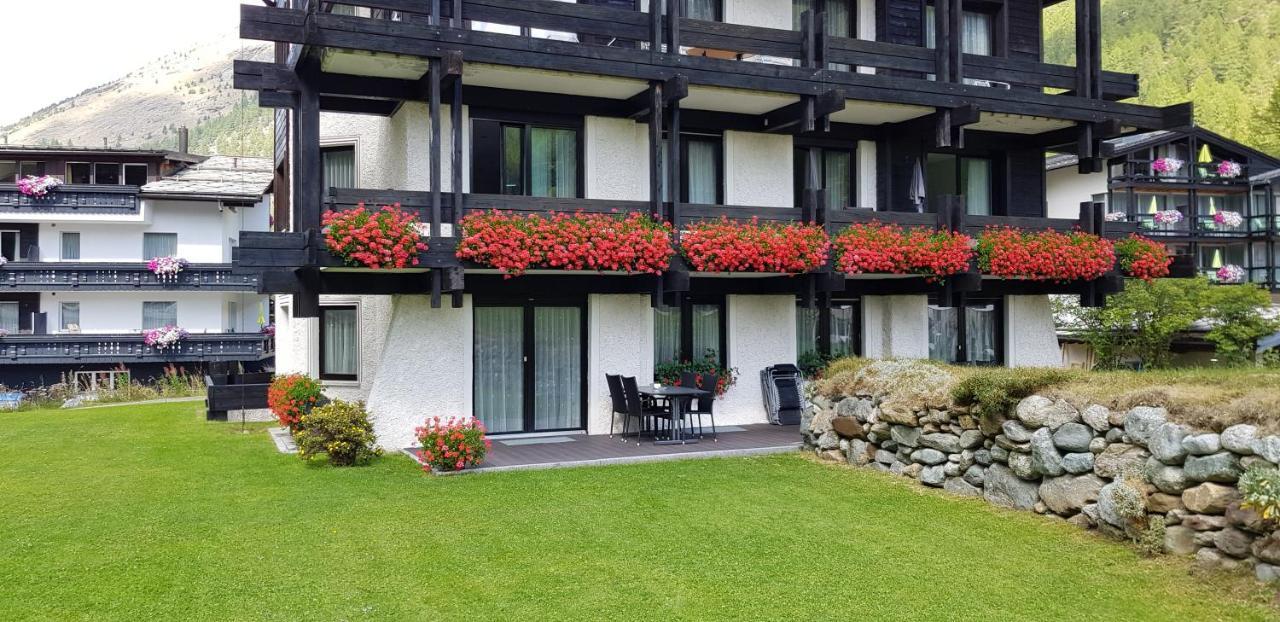 Ferienwohnung Aristella Saas-Almagell Exterior foto
